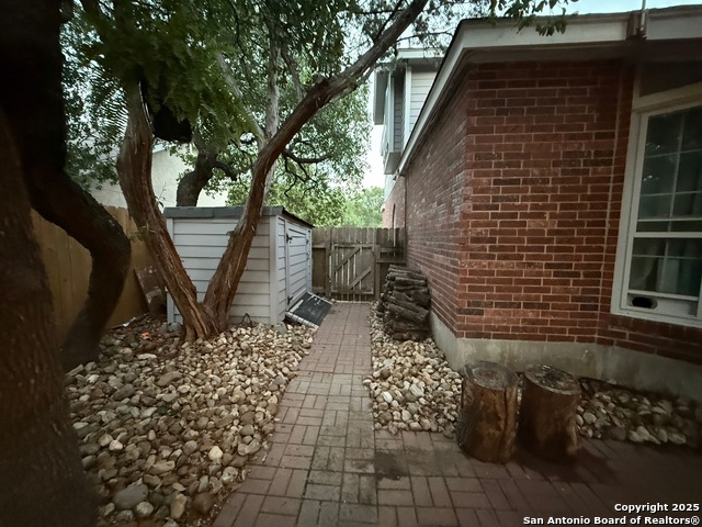 Image 16 of 50 For 13011 Vidorra Vista