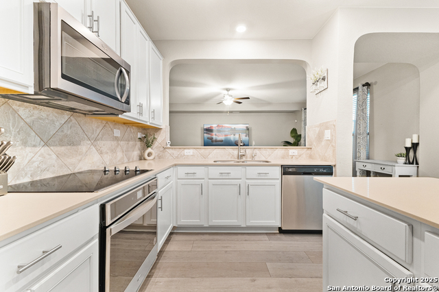 Image 21 of 42 For 244 Landmark Way