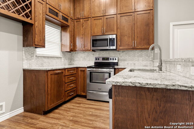 Image 2 of 16 For 152 Navarro  3b