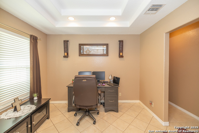 Image 13 of 48 For 316 Crownhill