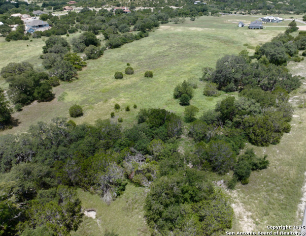 Image 4 of 10 For 701 Mystic Shores Blvd