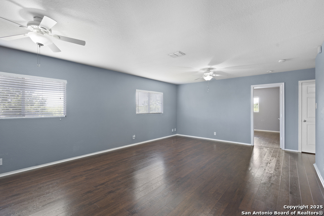 Image 12 of 28 For 13102 Oxford Bend