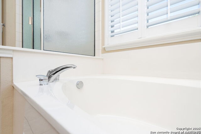 Image 23 of 47 For 8603 Artesia Gap