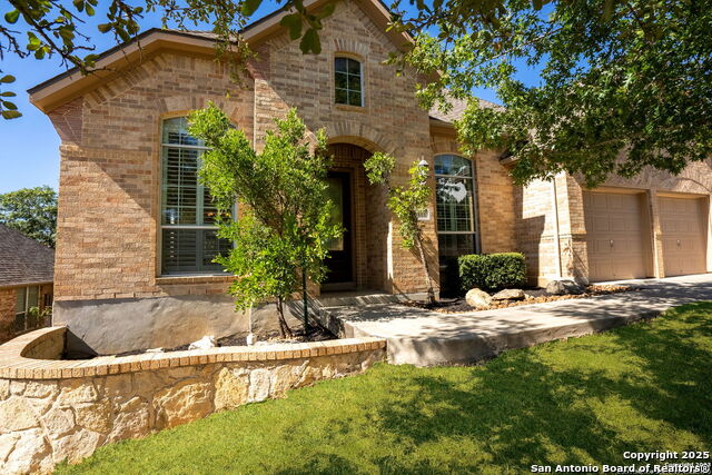 Image 3 of 47 For 8603 Artesia Gap