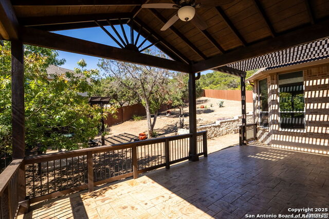 Image 42 of 47 For 8603 Artesia Gap