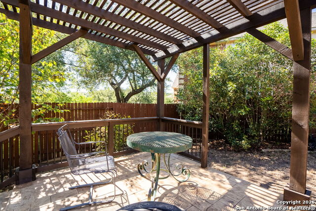 Image 43 of 47 For 8603 Artesia Gap