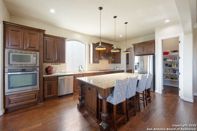Image 37 of 52 For 8206 Winecup Hill