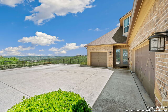 Image 46 of 52 For 8206 Winecup Hill
