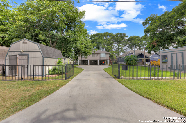 Details for 1321 Zipp E, New Braunfels, TX 78130