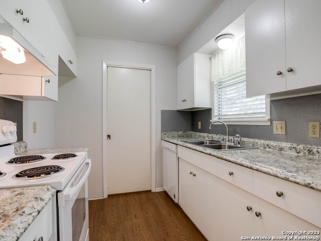 Image 13 of 24 For 3011 Sir Phillip Dr