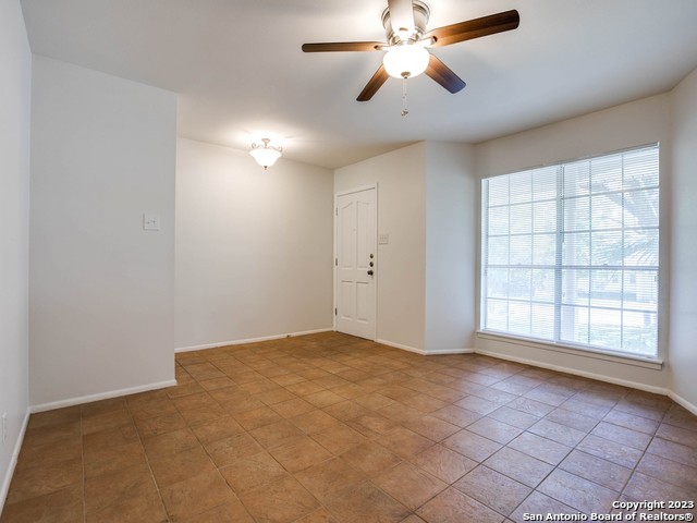 Image 7 of 24 For 3011 Sir Phillip Dr