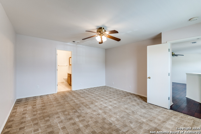 Image 8 of 12 For 5007 Crestwood Hill