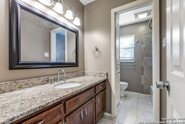 Image 20 of 25 For 15510 Creekside
