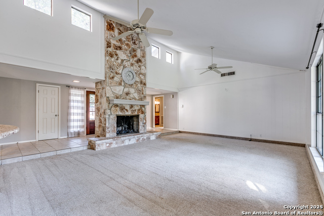Image 6 of 25 For 15510 Creekside