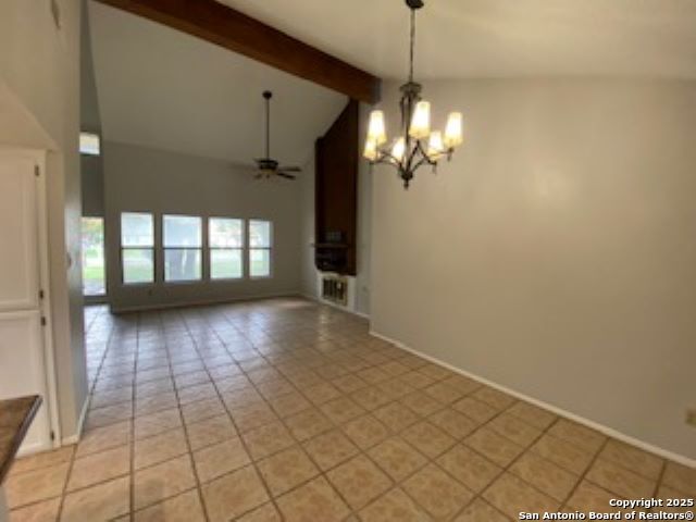 Listing photo id 9 for 9307 Woodheather St