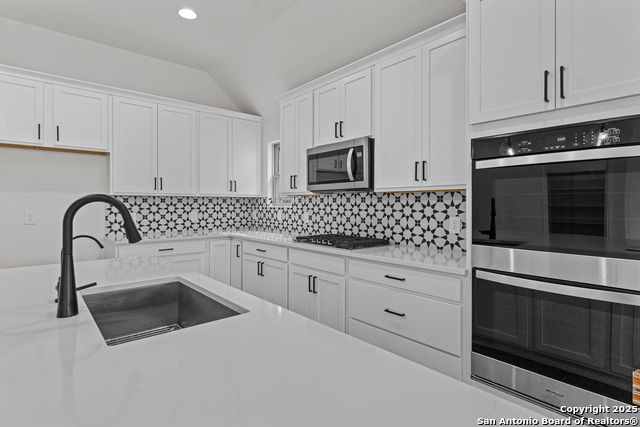 Image 10 of 25 For 2159 Oak Run Parkway