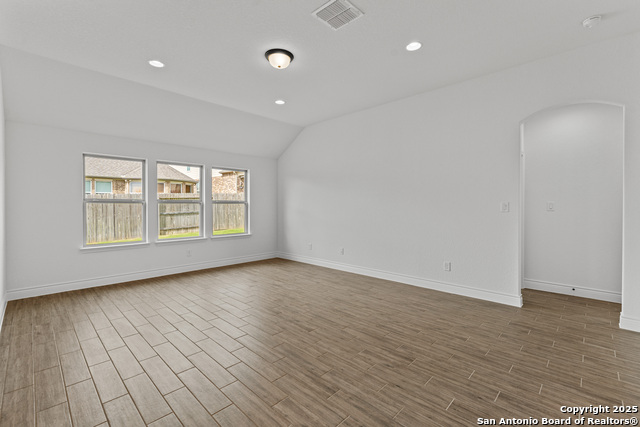 Image 11 of 25 For 2159 Oak Run Parkway