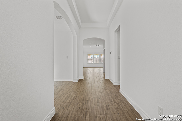 Image 4 of 25 For 2159 Oak Run Parkway