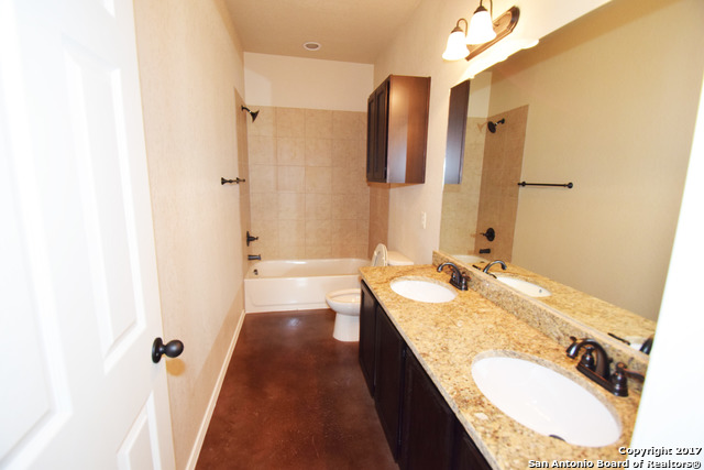 Image 11 of 18 For 150 Joanne Cove