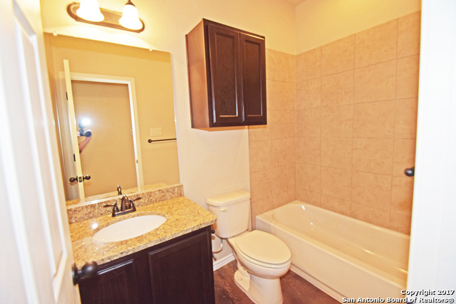 Image 15 of 18 For 150 Joanne Cove