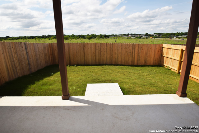 Image 4 of 18 For 150 Joanne Cove