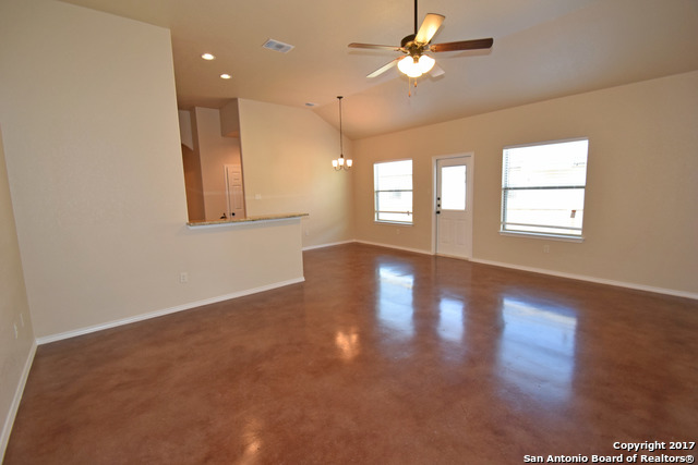 Image 5 of 18 For 150 Joanne Cove