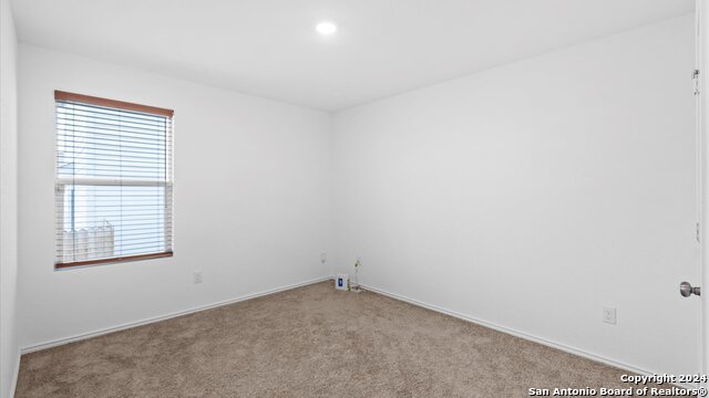 Image 15 of 17 For 5315 Hornbeck