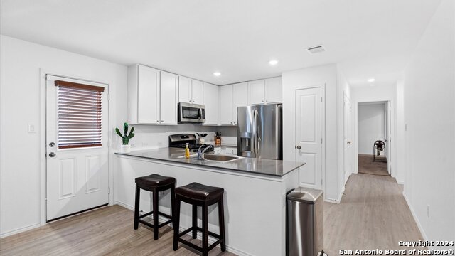 Image 7 of 17 For 5315 Hornbeck