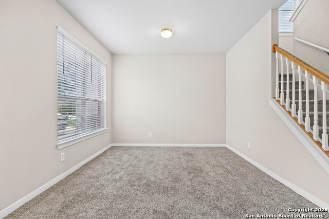Image 6 of 42 For 156 Springtree Bluff