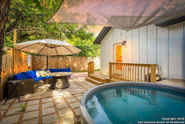 Image 2 of 32 For 139 Valdez