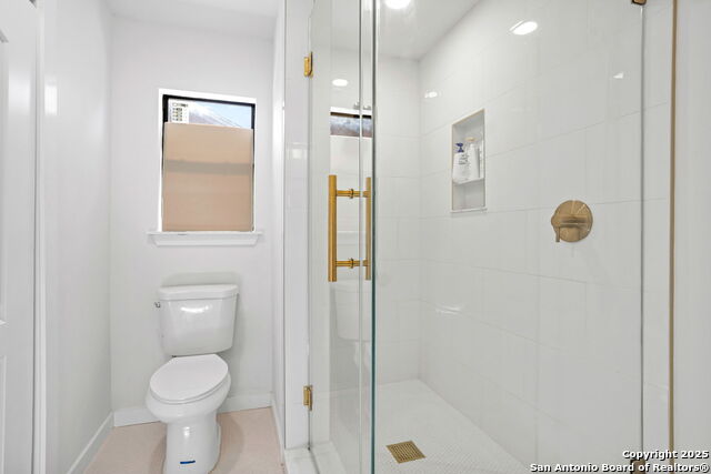 Image 25 of 32 For 139 Valdez