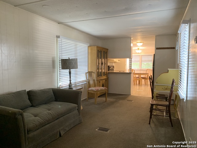 Image 24 of 33 For 111 Valley View St.