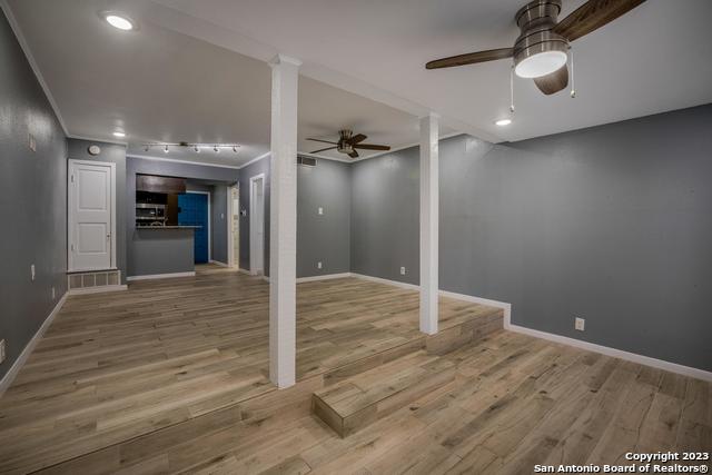 Image 14 of 25 For 66 Brees Blvd  124