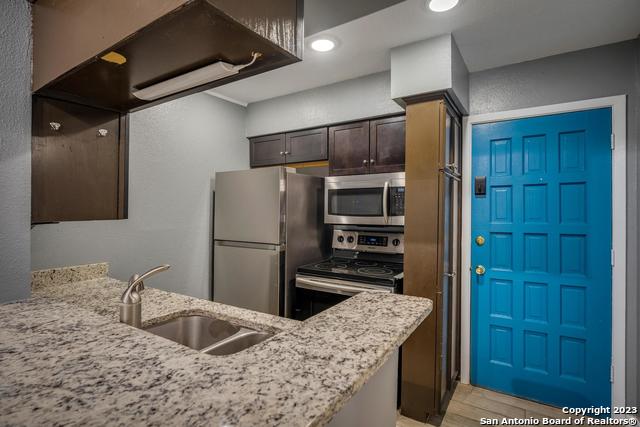 Image 18 of 25 For 66 Brees Blvd  124