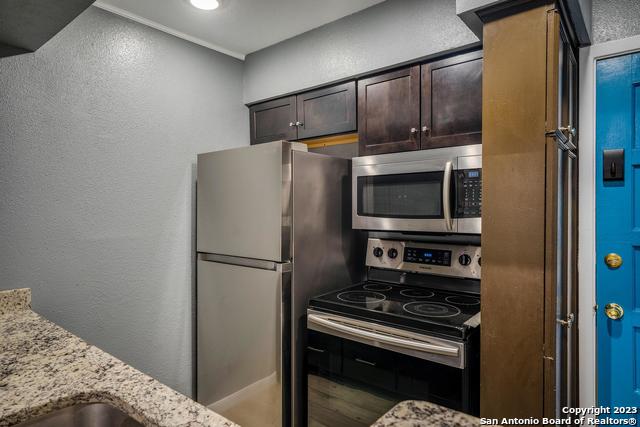 Image 19 of 25 For 66 Brees Blvd  124