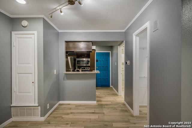Image 6 of 25 For 66 Brees Blvd  124