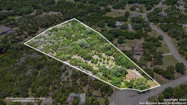 Listing photo id 8 for 178 & 179 Pr 1740