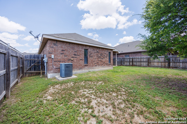 Image 33 of 35 For 8134 Grissom Trails