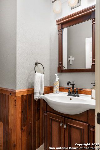 Image 13 of 42 For 31390 Stahl  