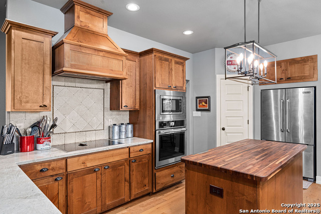 Image 6 of 42 For 31390 Stahl  