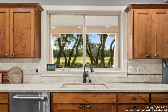 Image 7 of 42 For 31390 Stahl  