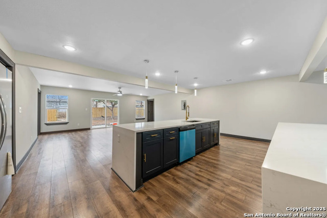 Image 7 of 23 For 2643 Gramercy W