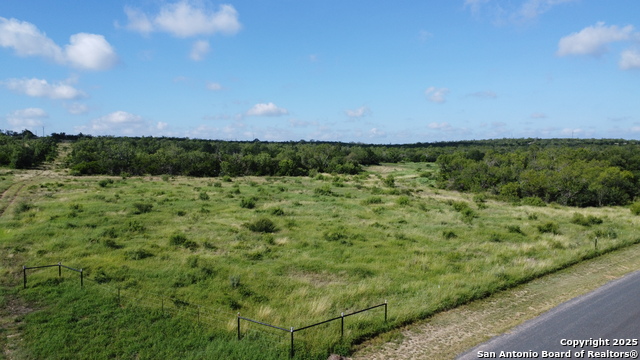 Listing photo id 5 for 5324 County Road 4514