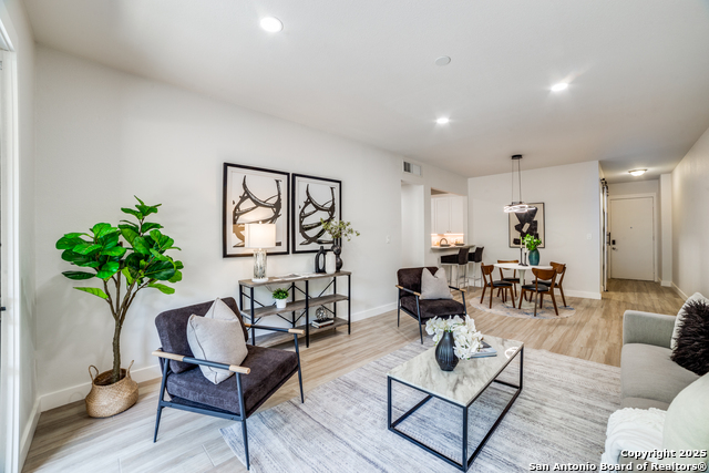 Image 2 of 24 For 7711 Broadway  11b
