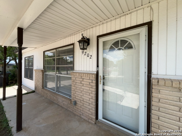 Image 37 of 40 For 9202 Silver Hill St