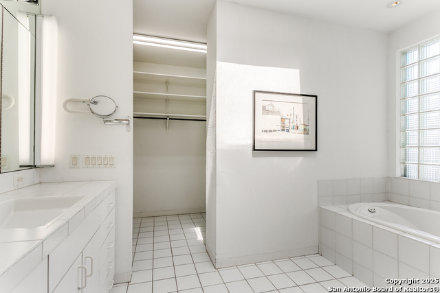 Image 28 of 36 For 130 Barilla Place