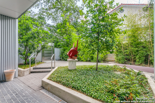Image 3 of 36 For 130 Barilla Place