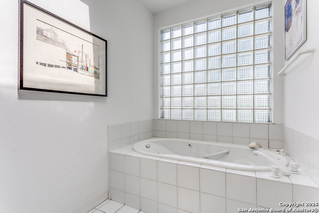 Image 30 of 36 For 130 Barilla Place