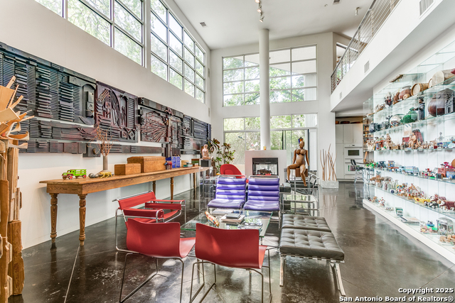Image 9 of 36 For 130 Barilla Place