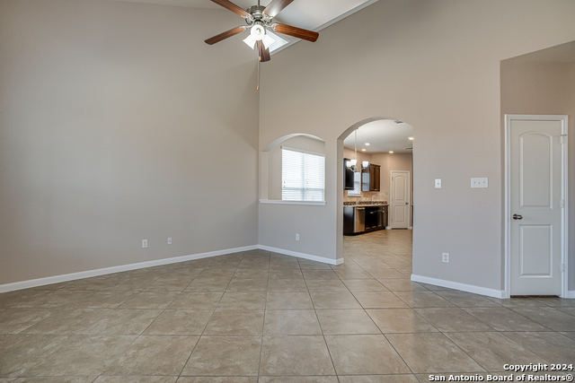 Image 14 of 35 For 2307 Clover Ridge